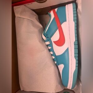 Nike dunk low Miami dolphin size 6.5 in women